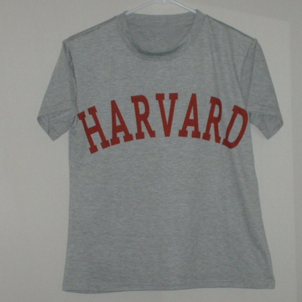Harvard T-shirt - new - size small